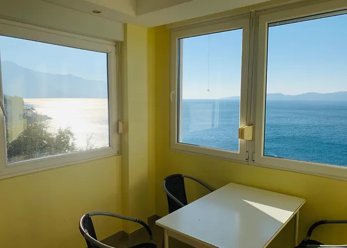 Adriatik Paradise شقة فندقية ميميتسا